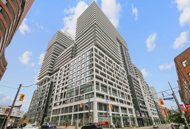 1212 - 70 Princess Street