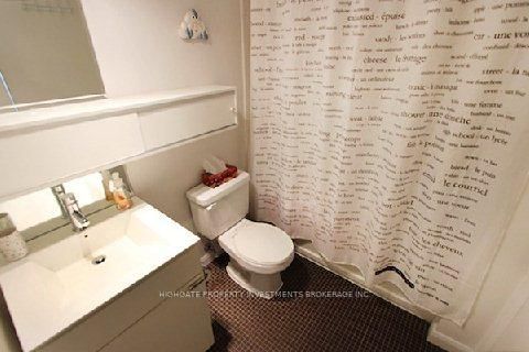 111 Elizabeth Street, Unit 623B - Photo 12