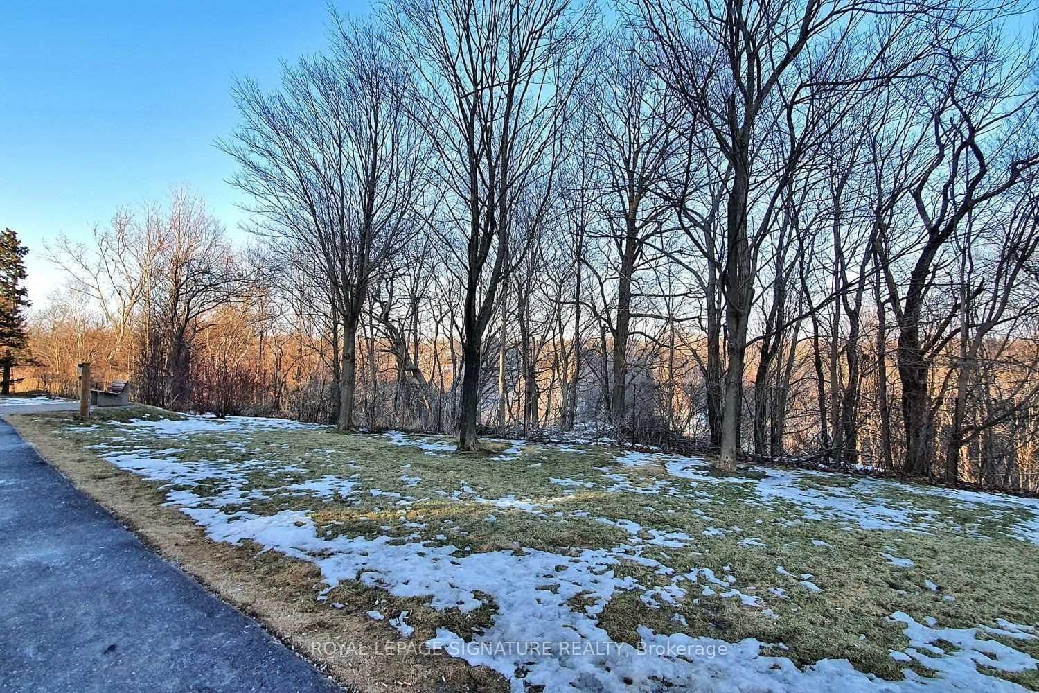 5 Concorde Place, Unit 3706 - Photo 17