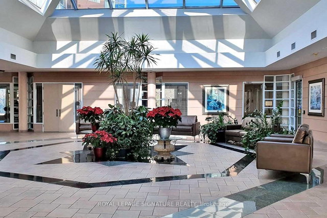 3706 - 5 Concorde Place