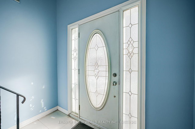 Upper - 152 Micmac Crescent