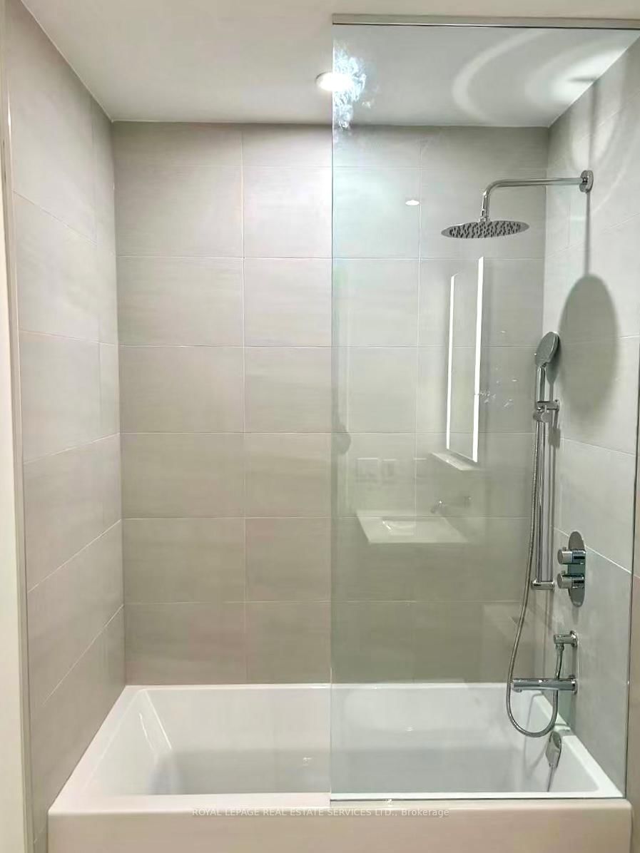 322 Dupont Street, Unit 609 - Photo 12