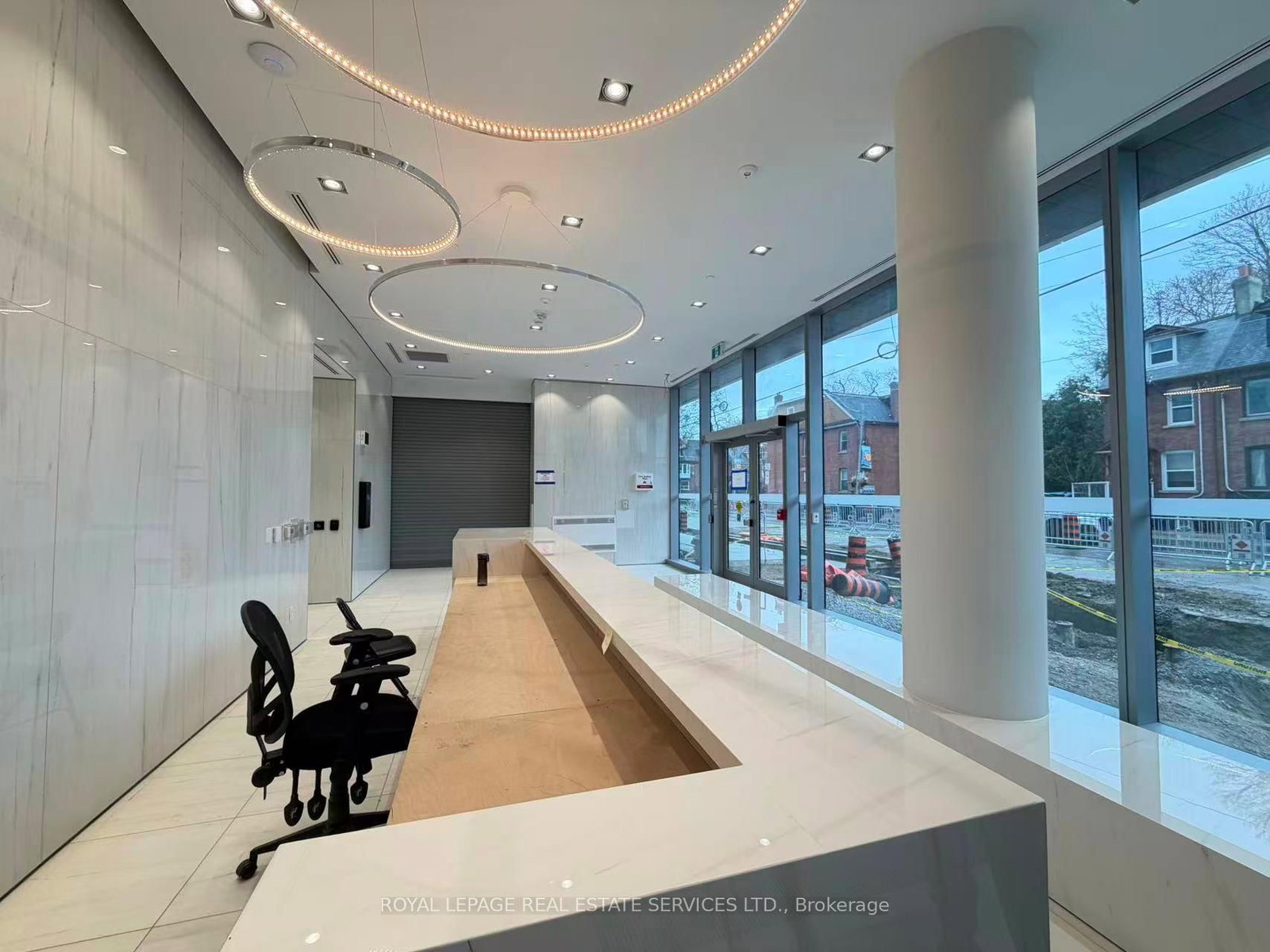 322 Dupont Street, Unit 609 - Photo 16