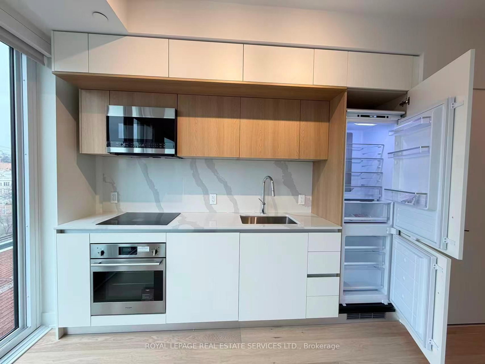 322 Dupont Street, Unit 609 - Photo 7