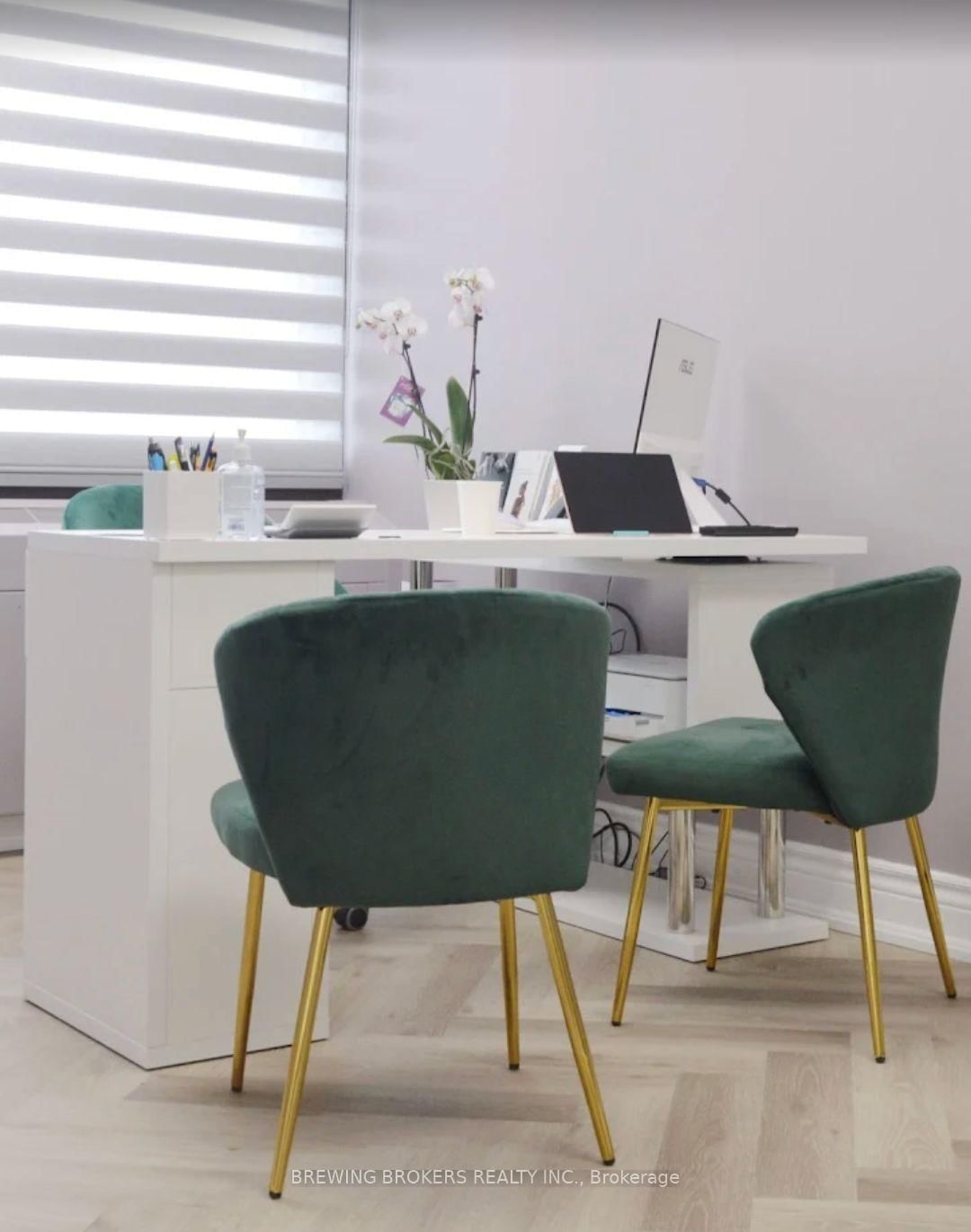 20 Eglinton Avenue W, Unit 1104 - Photo 7