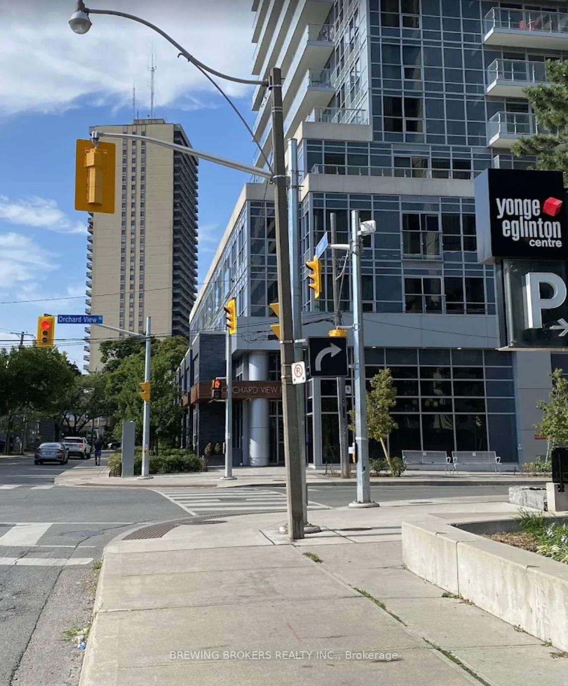 20 Eglinton Avenue W, Unit 1104 - Photo 9