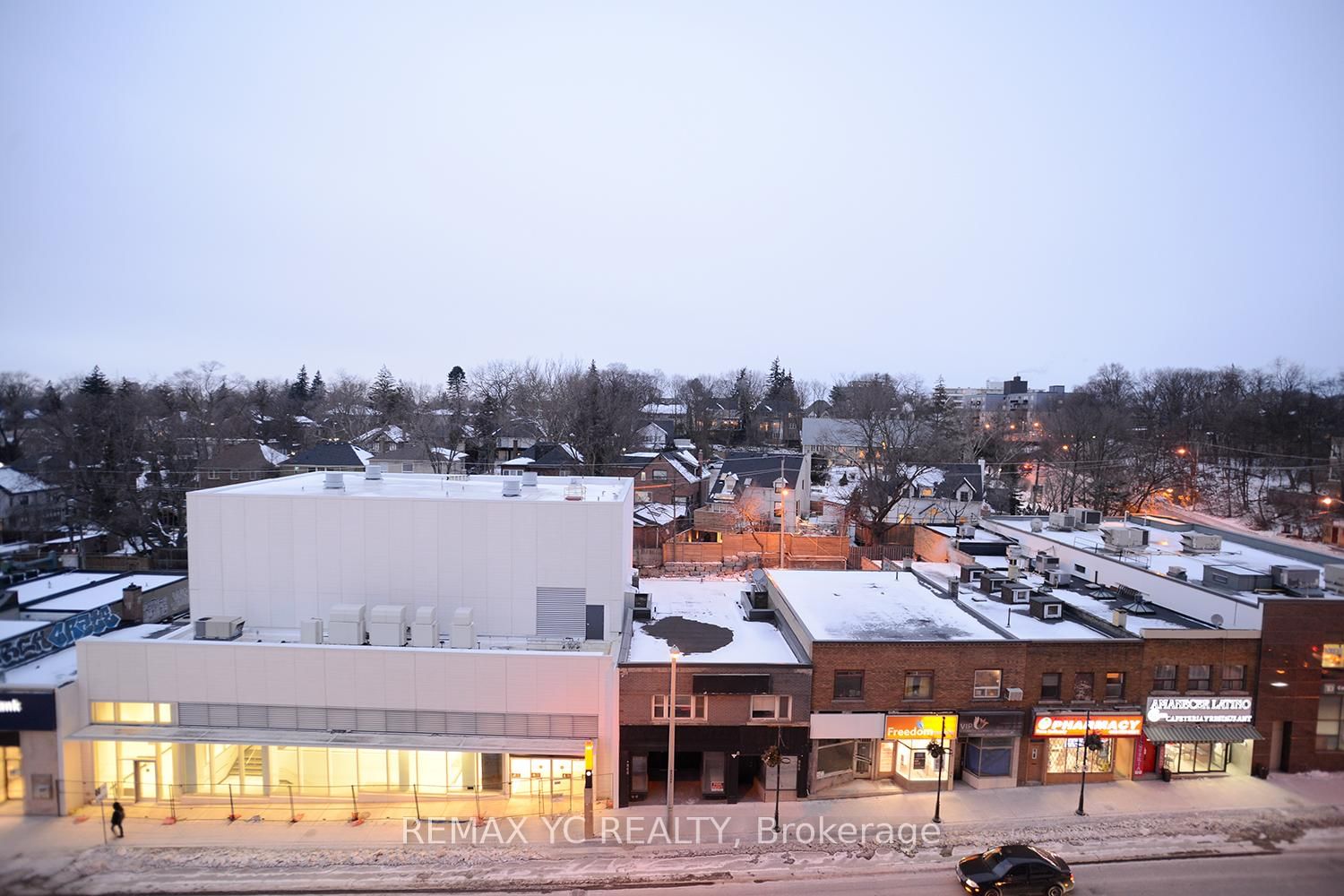 Condo for lease at 721-2020 Bathurst Street, Toronto, Ontario, M5P 3L1 - Humewood-Cedarvale - MLS: C12996978