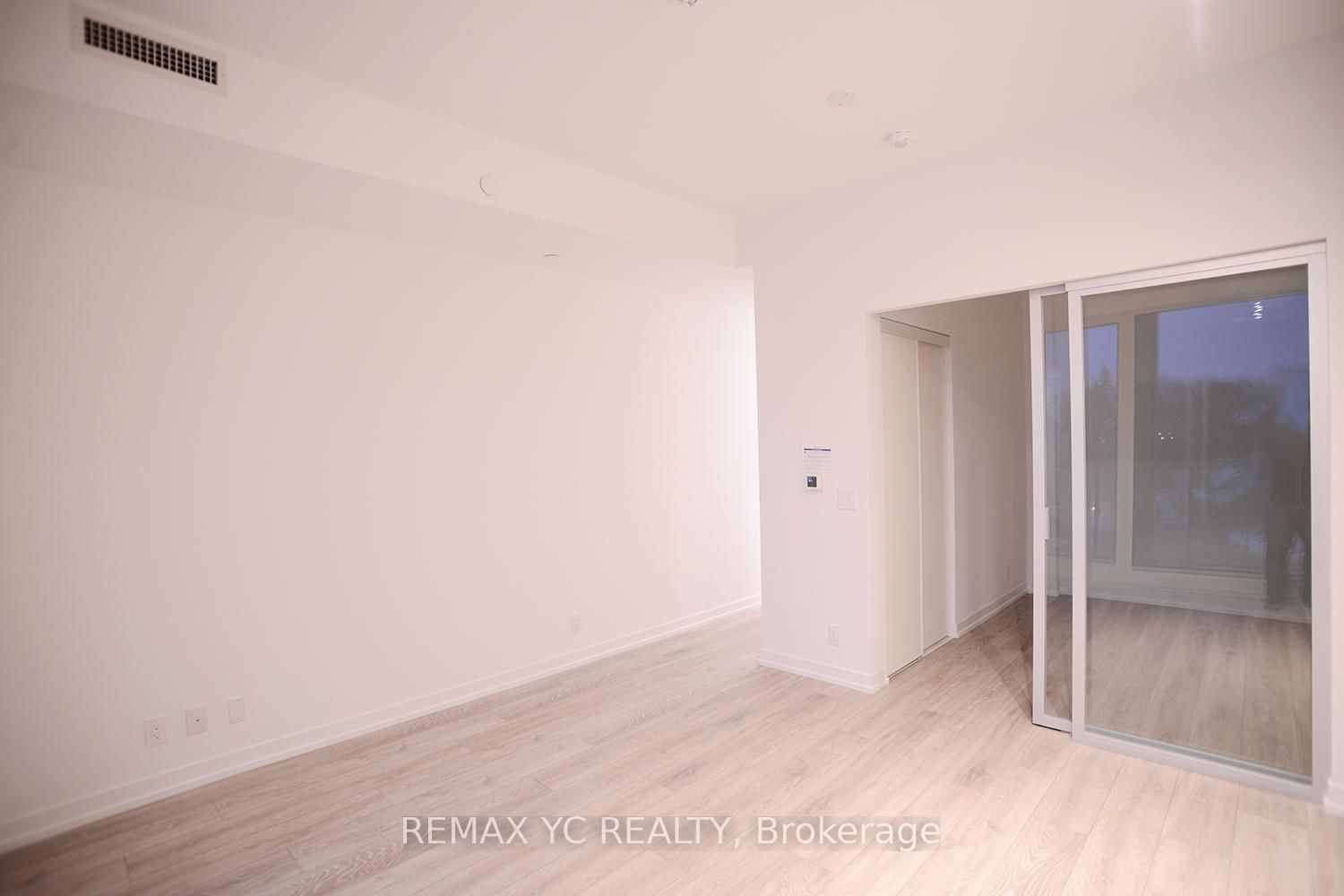 Condo for lease at 721-2020 Bathurst Street, Toronto, Ontario, M5P 3L1 - Humewood-Cedarvale - MLS: C12996978