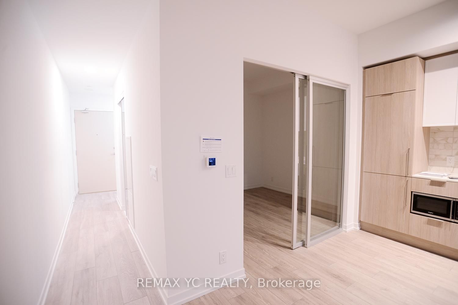 Condo for lease at 721-2020 Bathurst Street, Toronto, Ontario, M5P 3L1 - Humewood-Cedarvale - MLS: C12996978