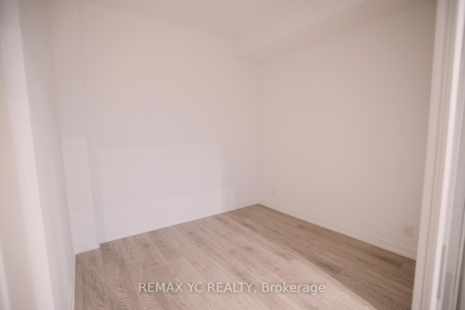 Condo for lease at 721-2020 Bathurst Street, Toronto, Ontario, M5P 3L1 - Humewood-Cedarvale - MLS: C12996978