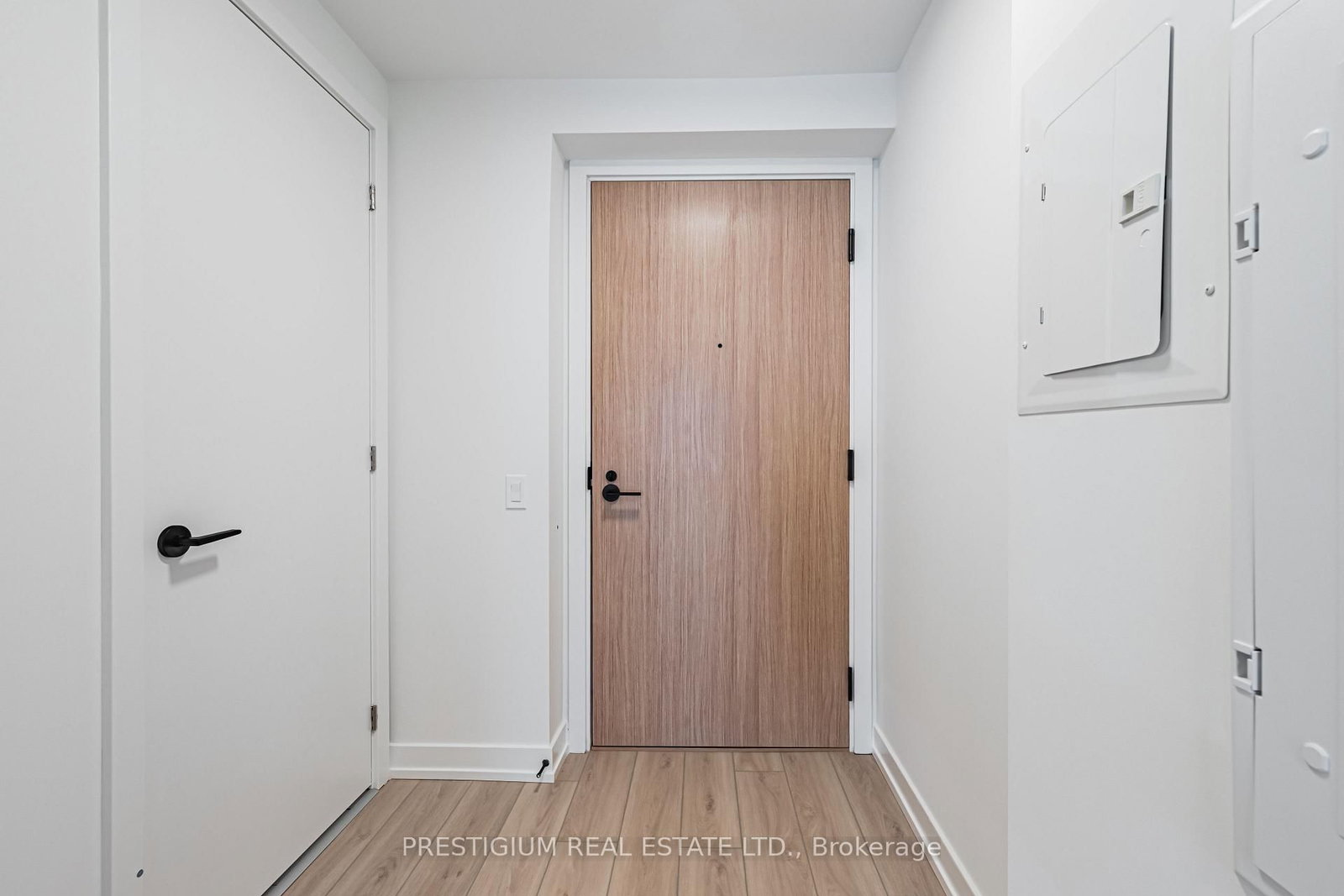 35 Parliament Street, Unit 3012 - Photo 2
