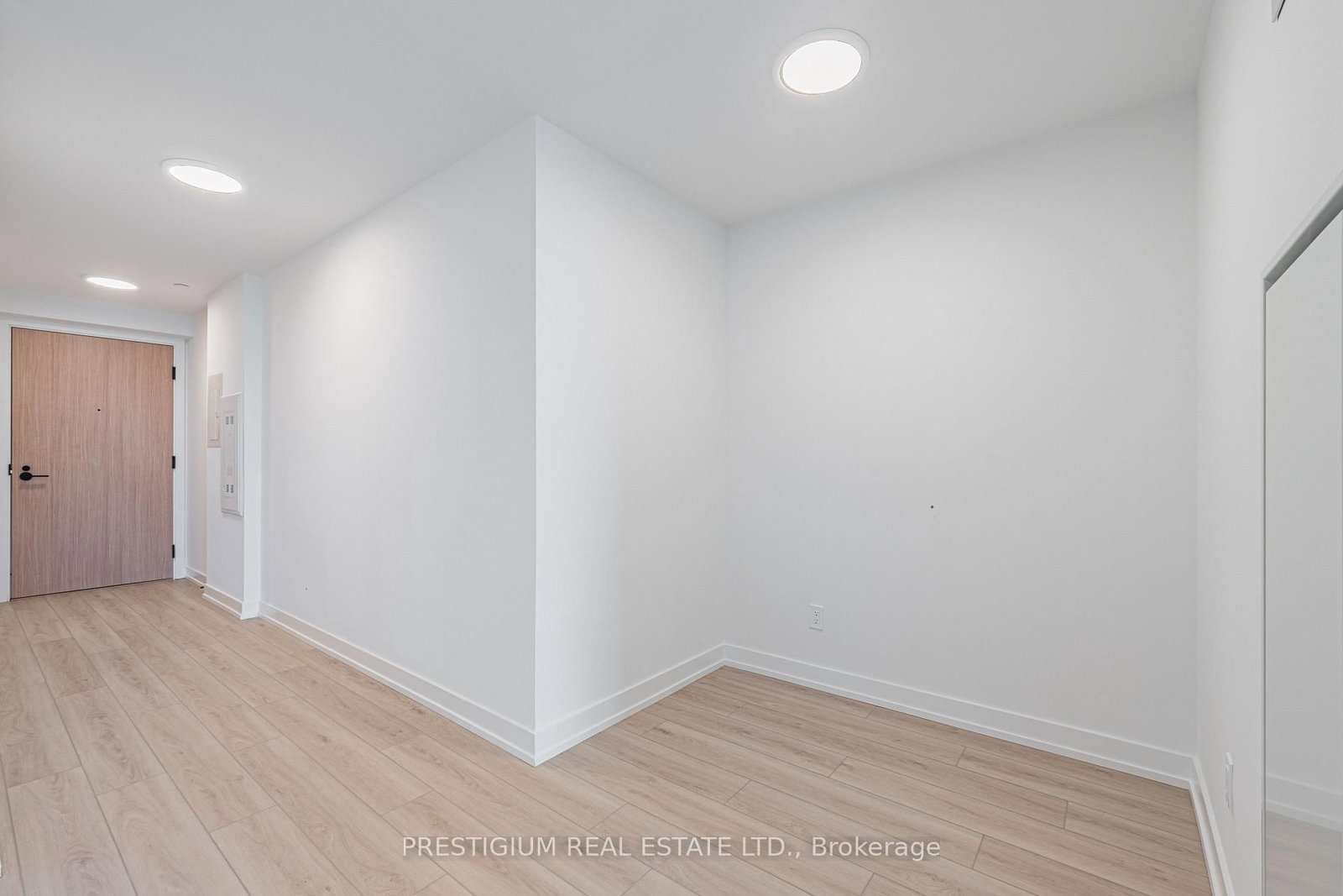 35 Parliament Street, Unit 3012 - Photo 9