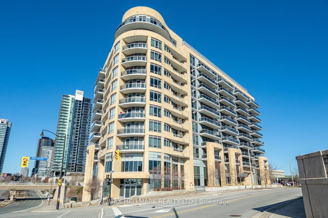 1017 - 2756 Old Leslie Street