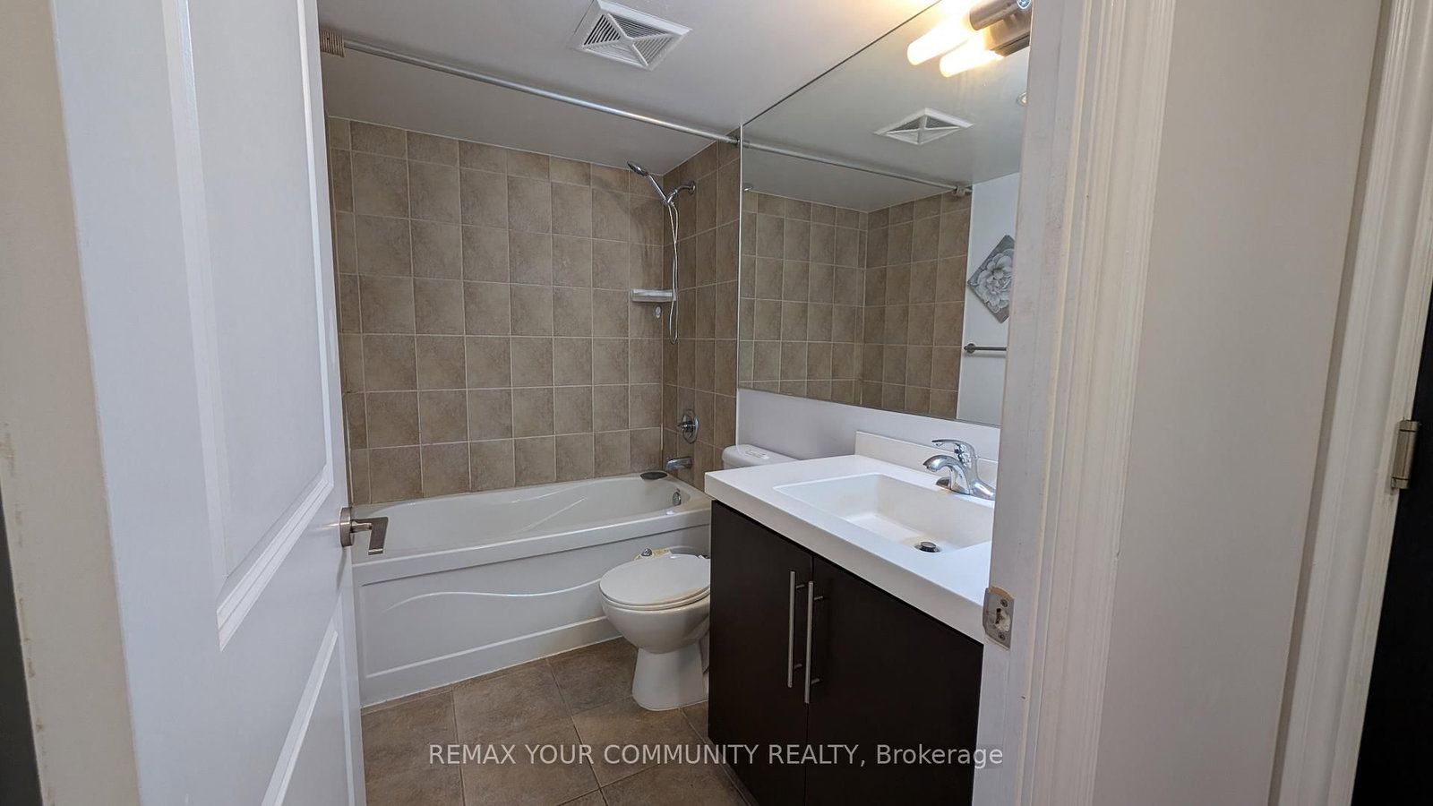 500 Doris Avenue, Unit 422 - Photo 12