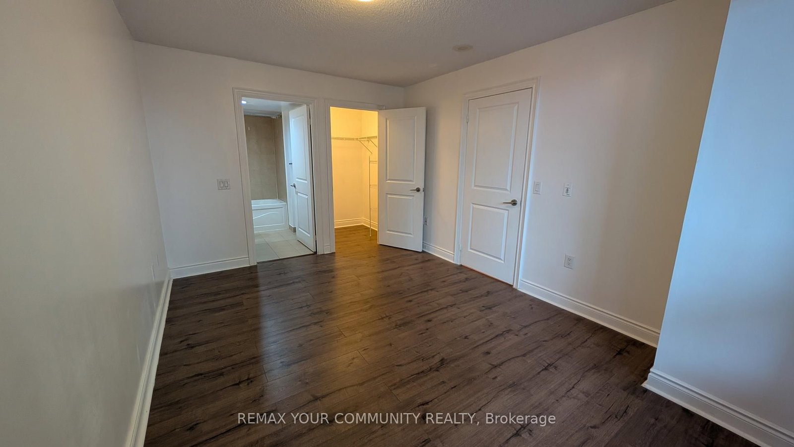 500 Doris Avenue, Unit 422 - Photo 8