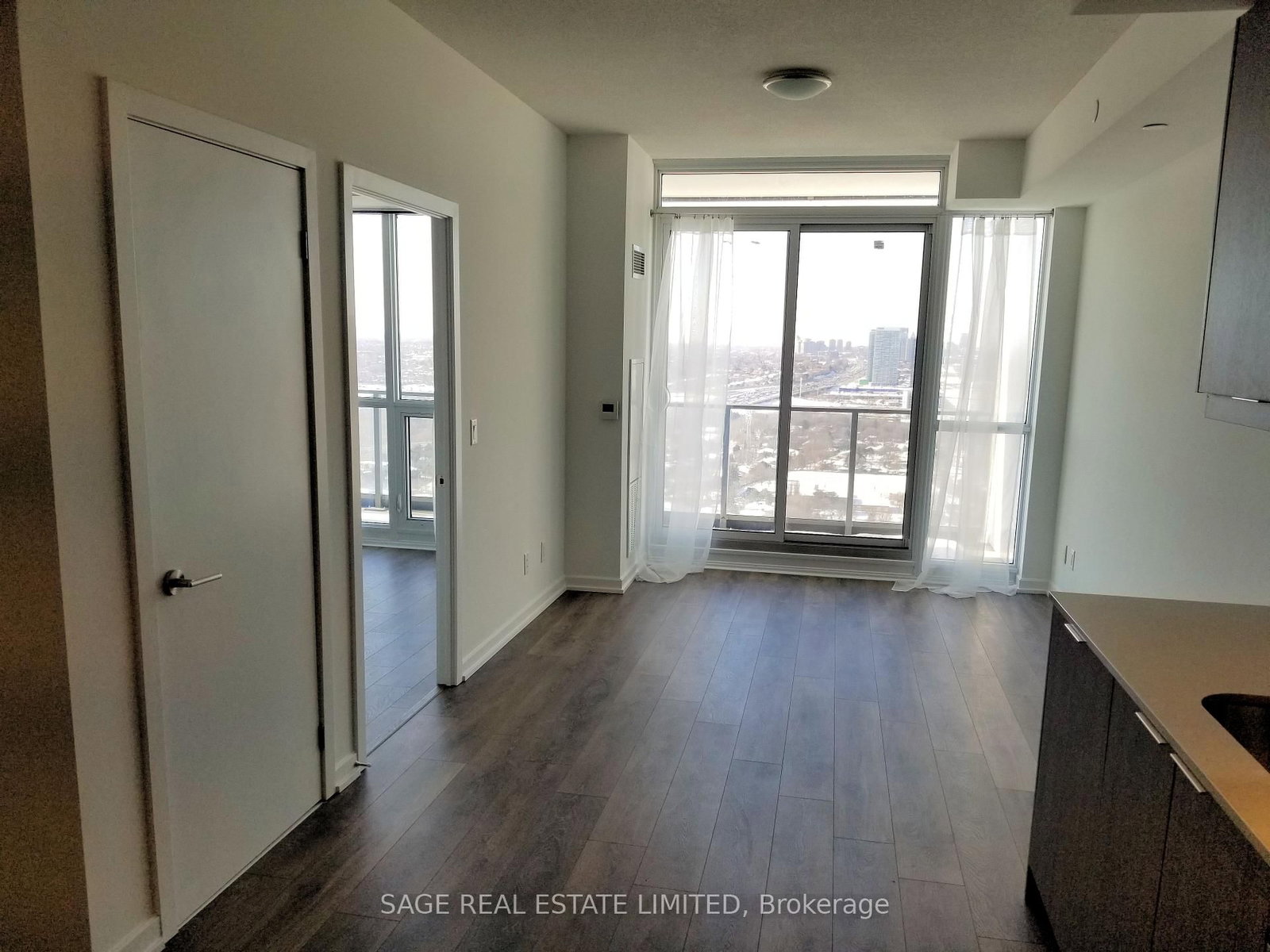 32 Forest Manor Road, Unit 2101 - Photo 5