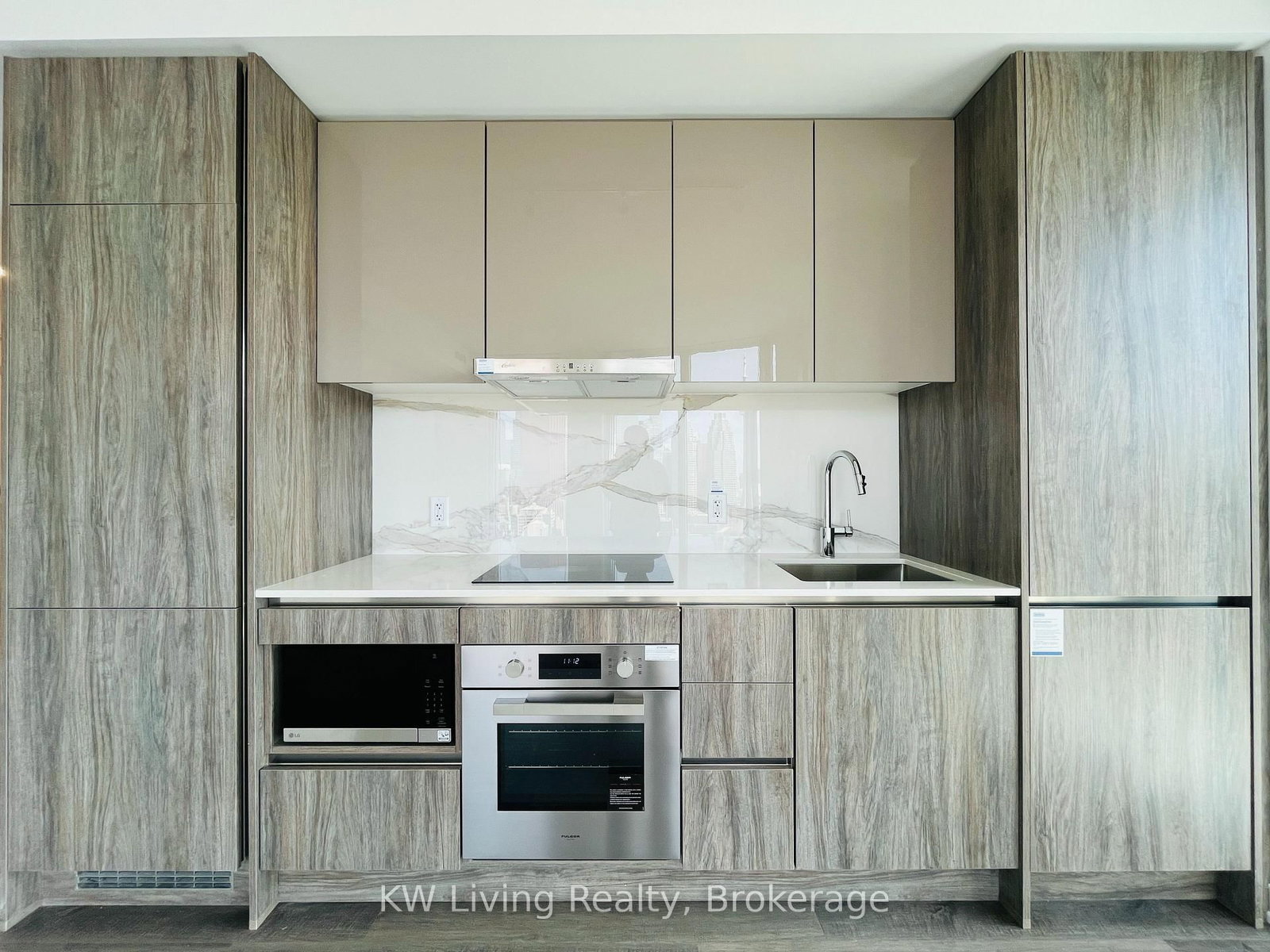 Condo for lease at 3910-180 Front Street, Toronto, Ontario, M5A 0A9 - Moss Park - MLS: C12997258