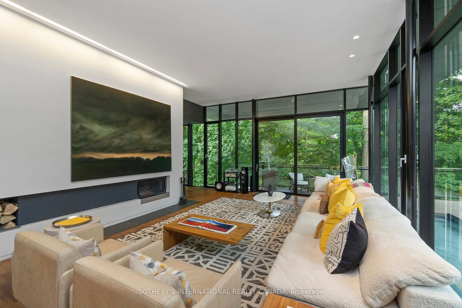 Detached House for sale at 95 Riverview Drive, Toronto, Ontario, M4N 3C6 - Lawrence Park North - MLS: C12997322