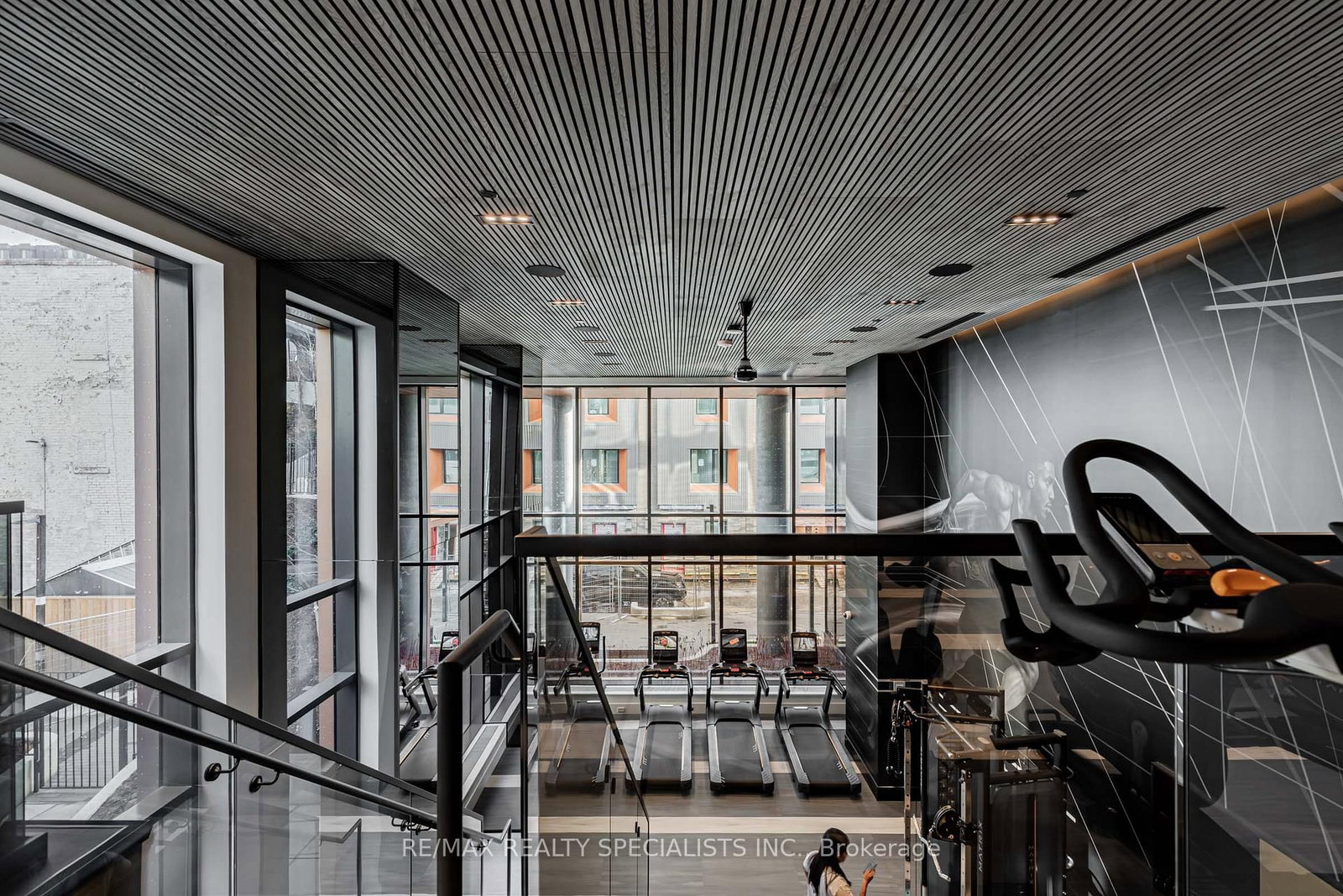 115 Denison Avenue, Unit 920 - Photo 18