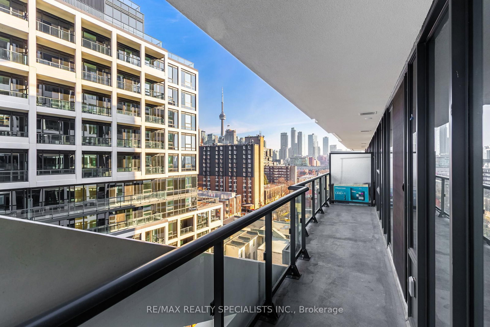 115 Denison Avenue, Unit 920 - Photo 4