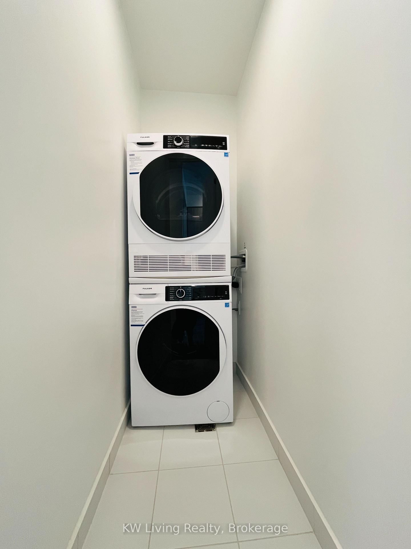 180 Front Street E, Unit 4009 - Photo 10