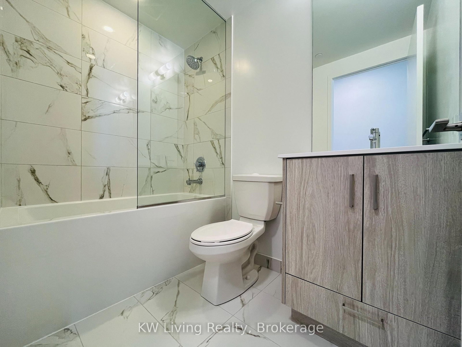 180 Front Street E, Unit 4009 - Photo 9