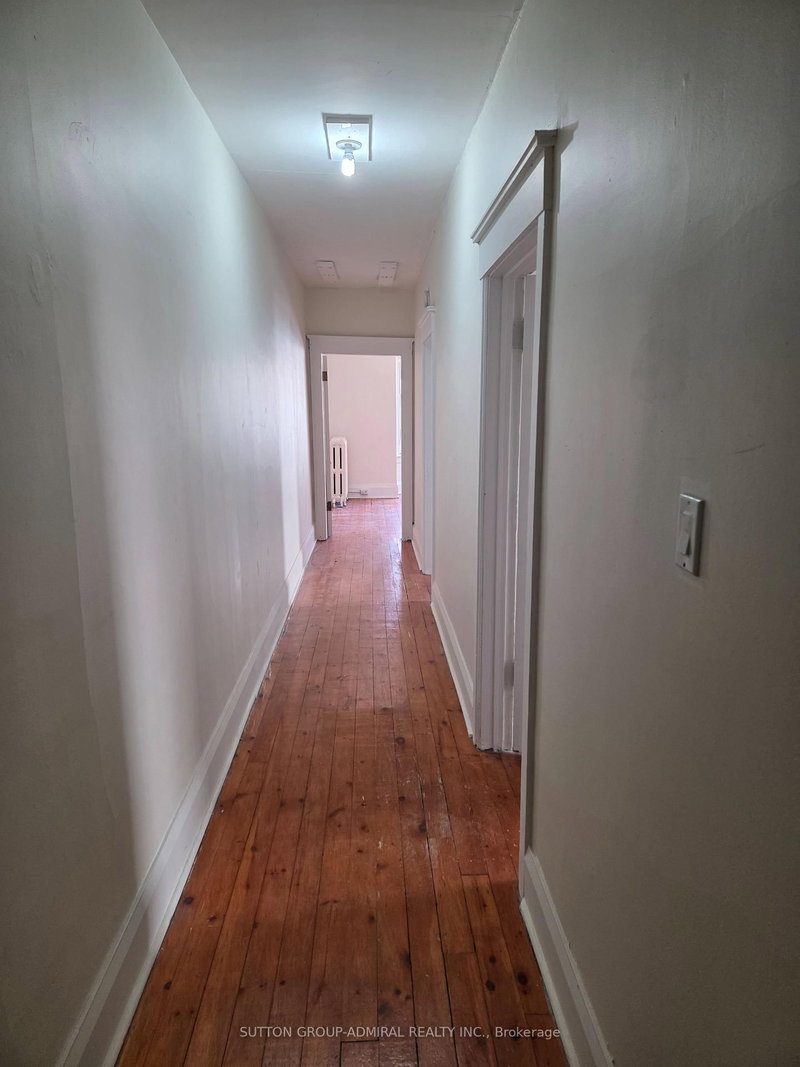 4 - 1266 Yonge St, Toronto, M4T 1W5 | Image 3