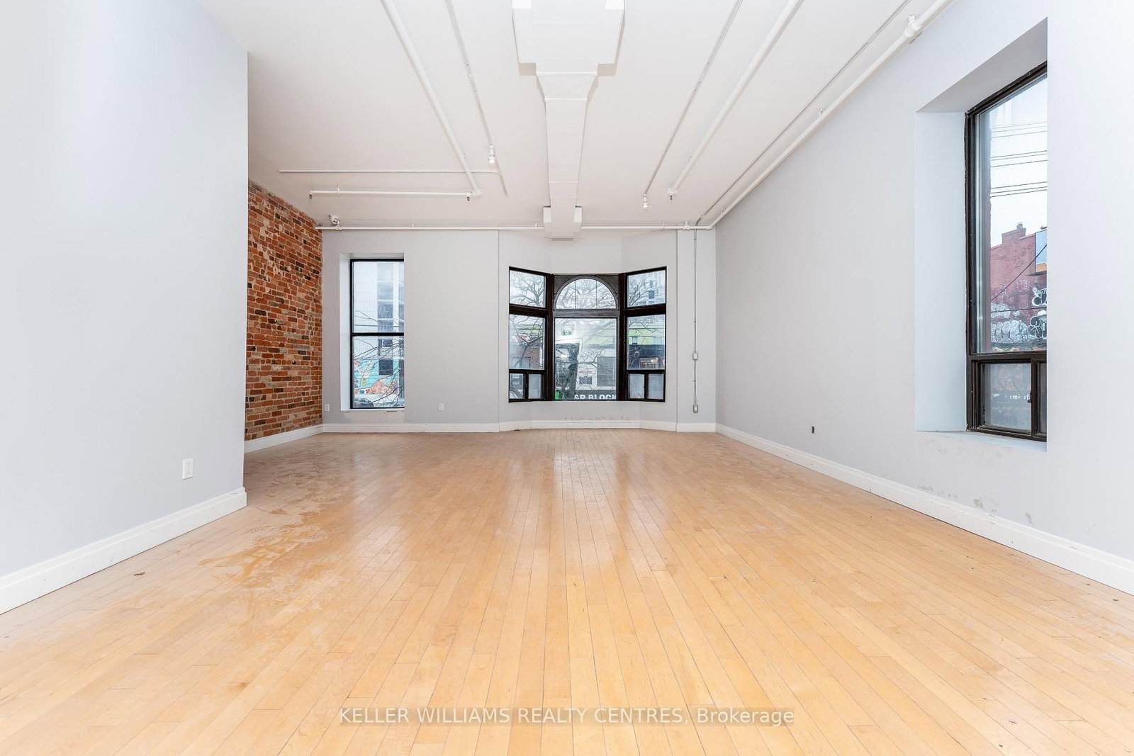 489 Queen Street W, Unit 201 - Photo 2