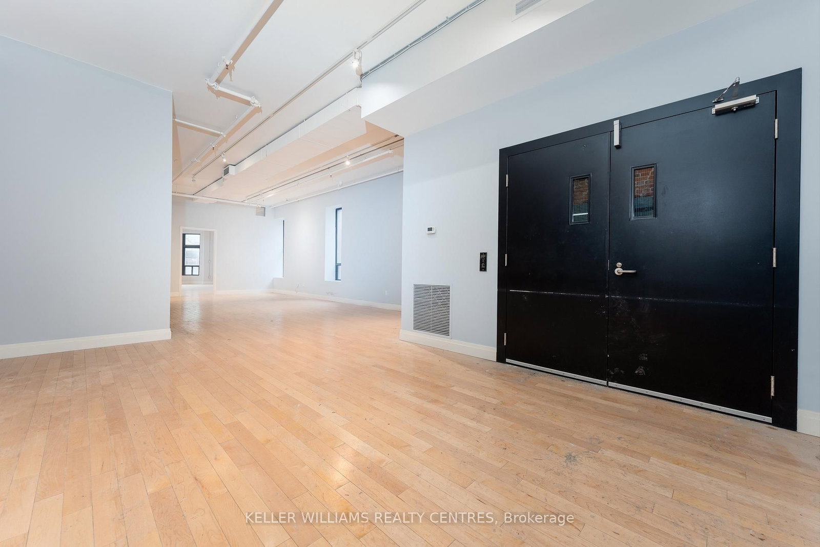 489 Queen Street W, Unit 201 - Photo 6