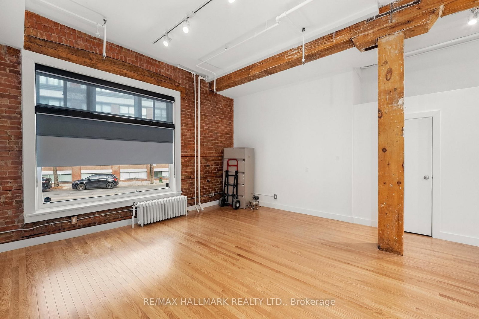 535 Queen Street E, Unit 5 - Photo 13