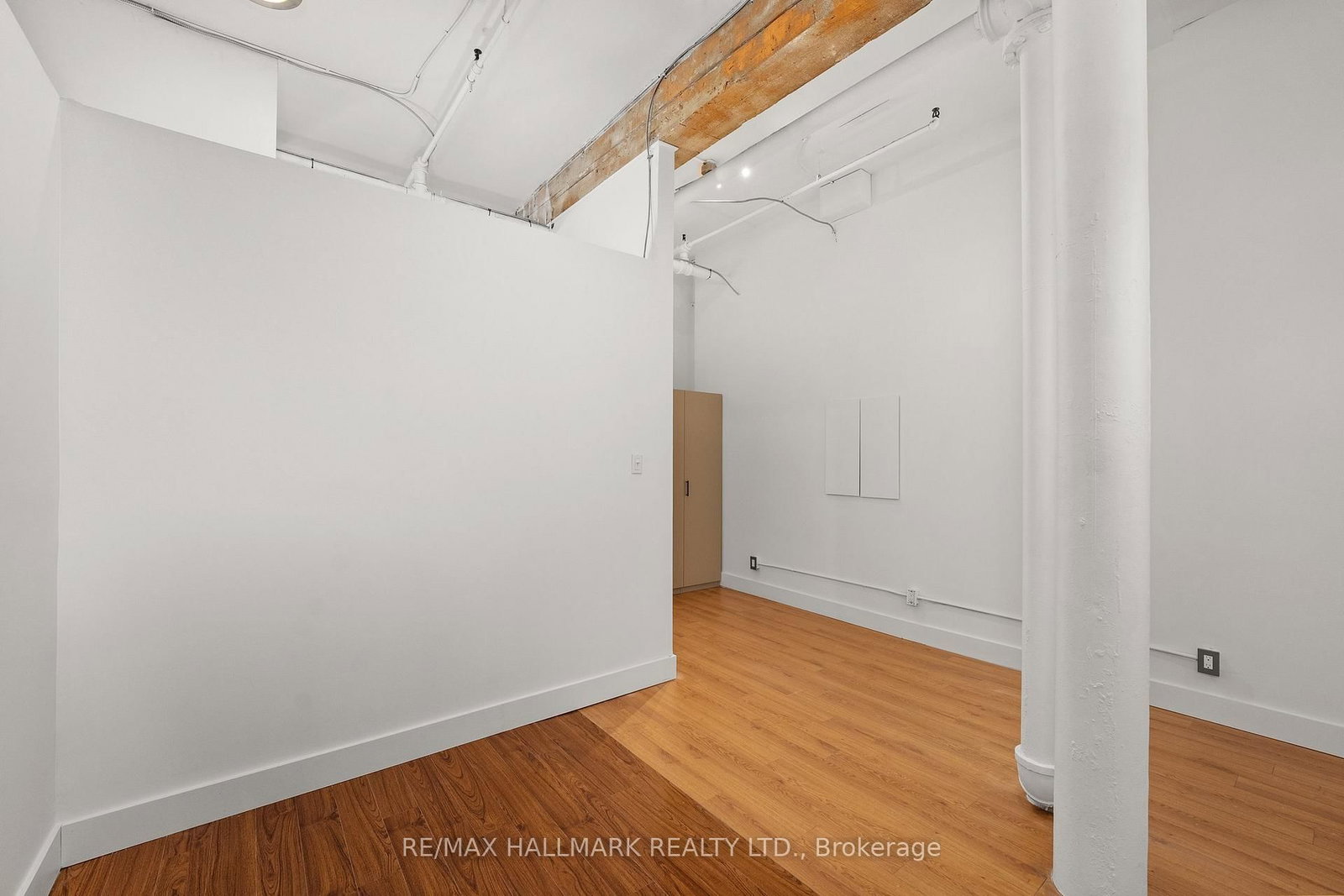 535 Queen Street E, Unit 5 - Photo 19