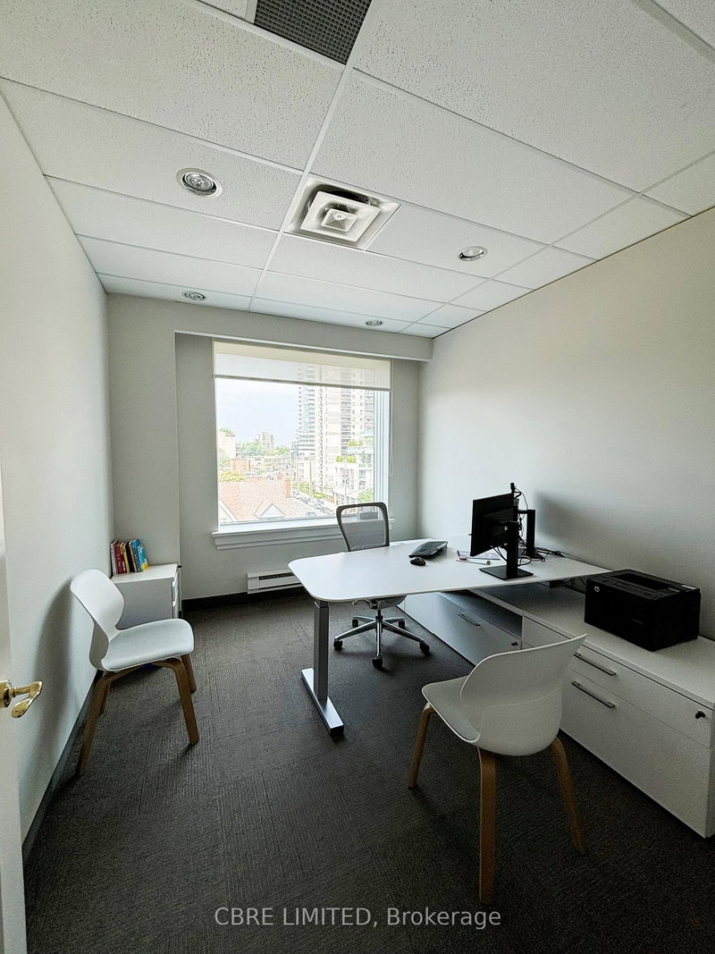 501 - 165 Avenue Rd, Toronto, M5R 3S4 | Image 2