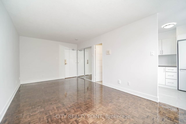 713 - 33 Isabella Street