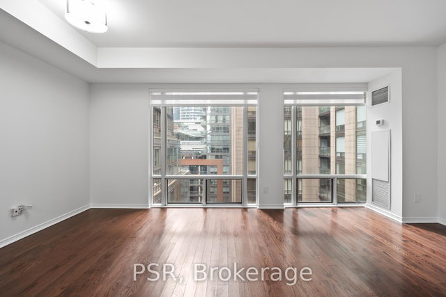 804 - 50 John Street