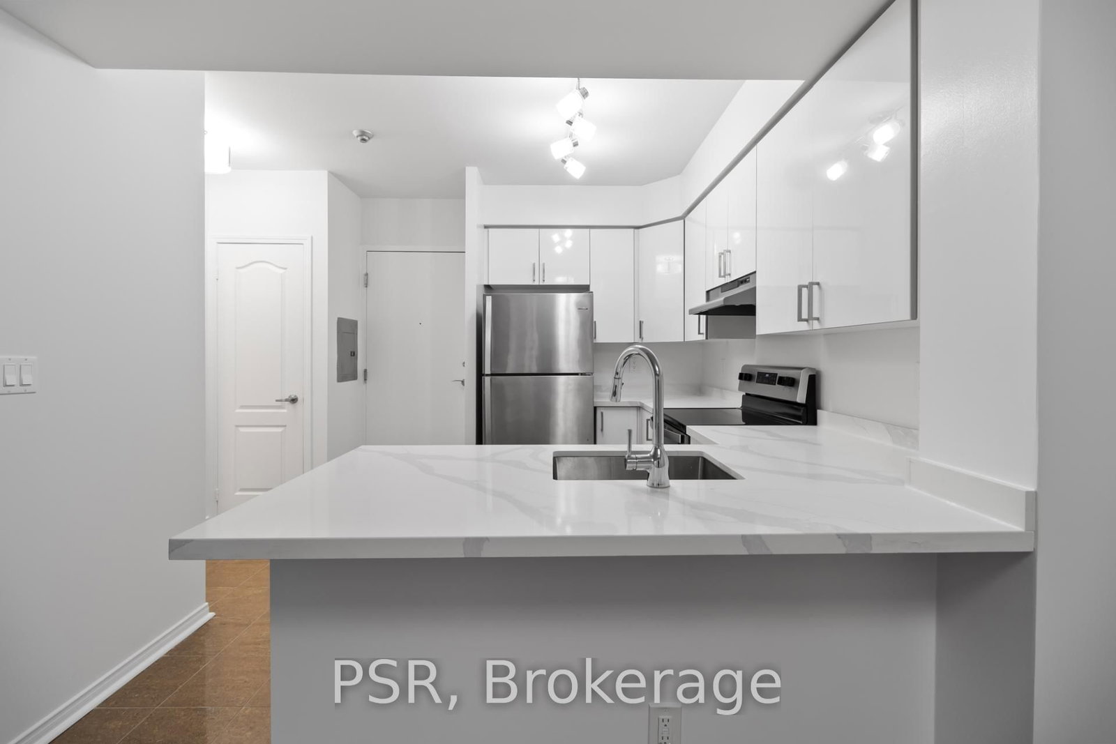 50 John Street, Unit 804 - Photo 5