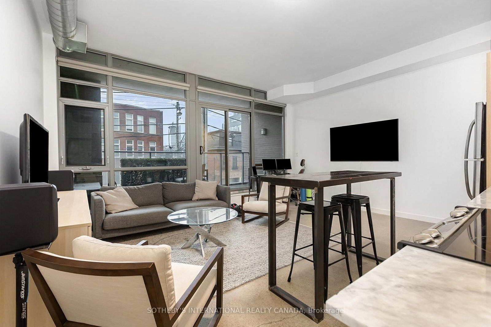 569 King Street E, Unit 201 - Photo 8