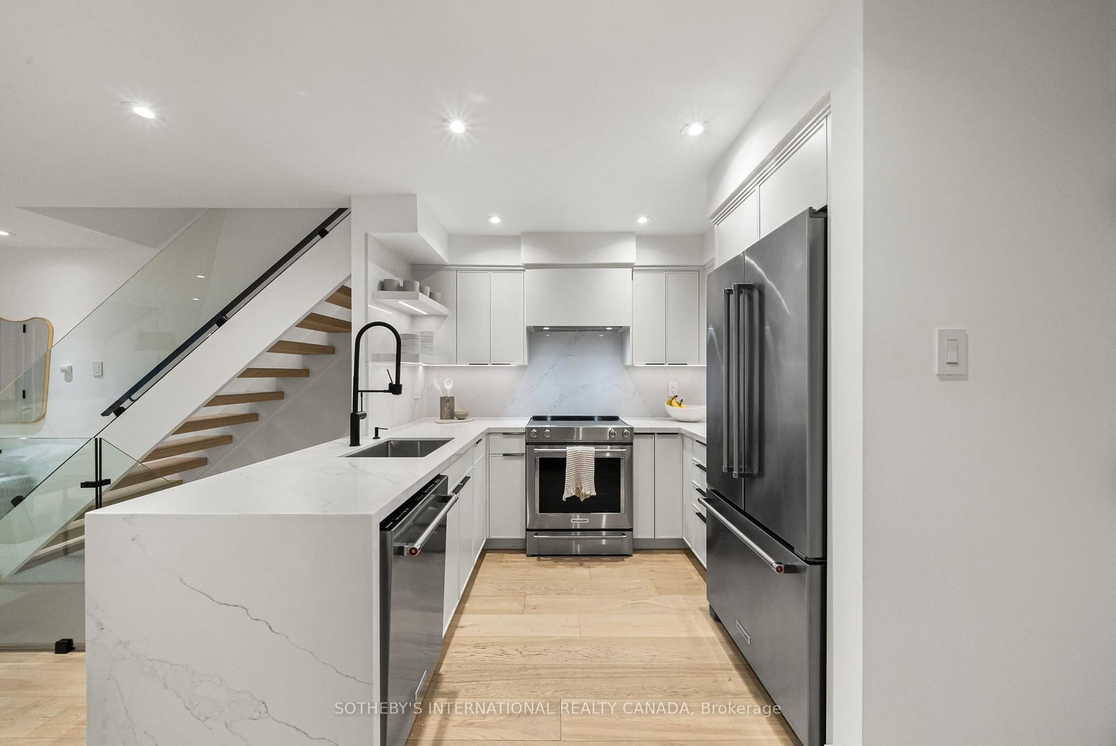 142 Pears Avenue, Unit A4 - Photo 12