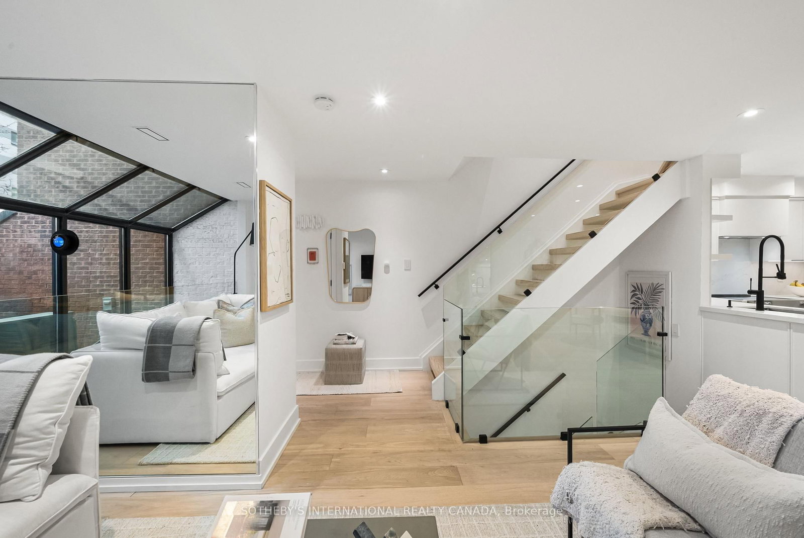 142 Pears Avenue, Unit A4 - Photo 15