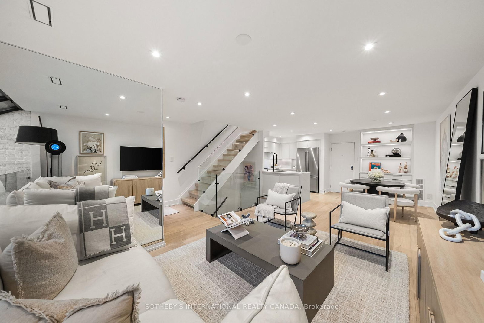 142 Pears Avenue, Unit A4 - Photo 9