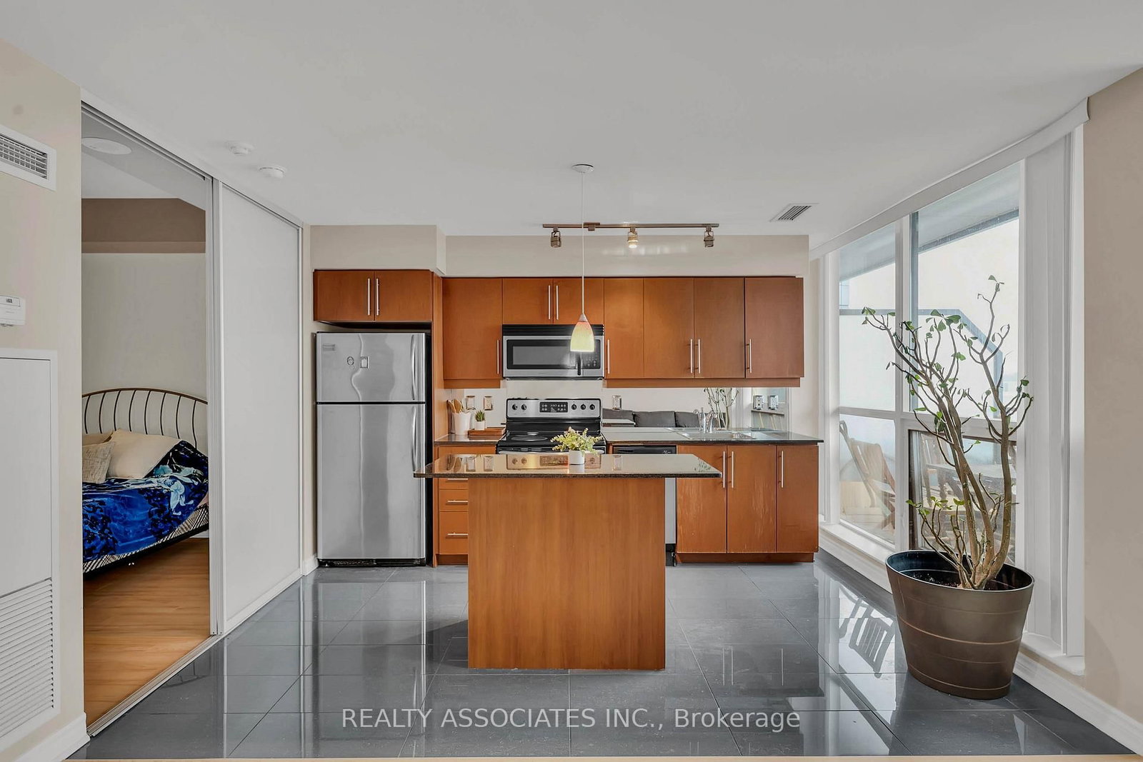 2885 Bayview Avenue, Unit 238 - Photo 16