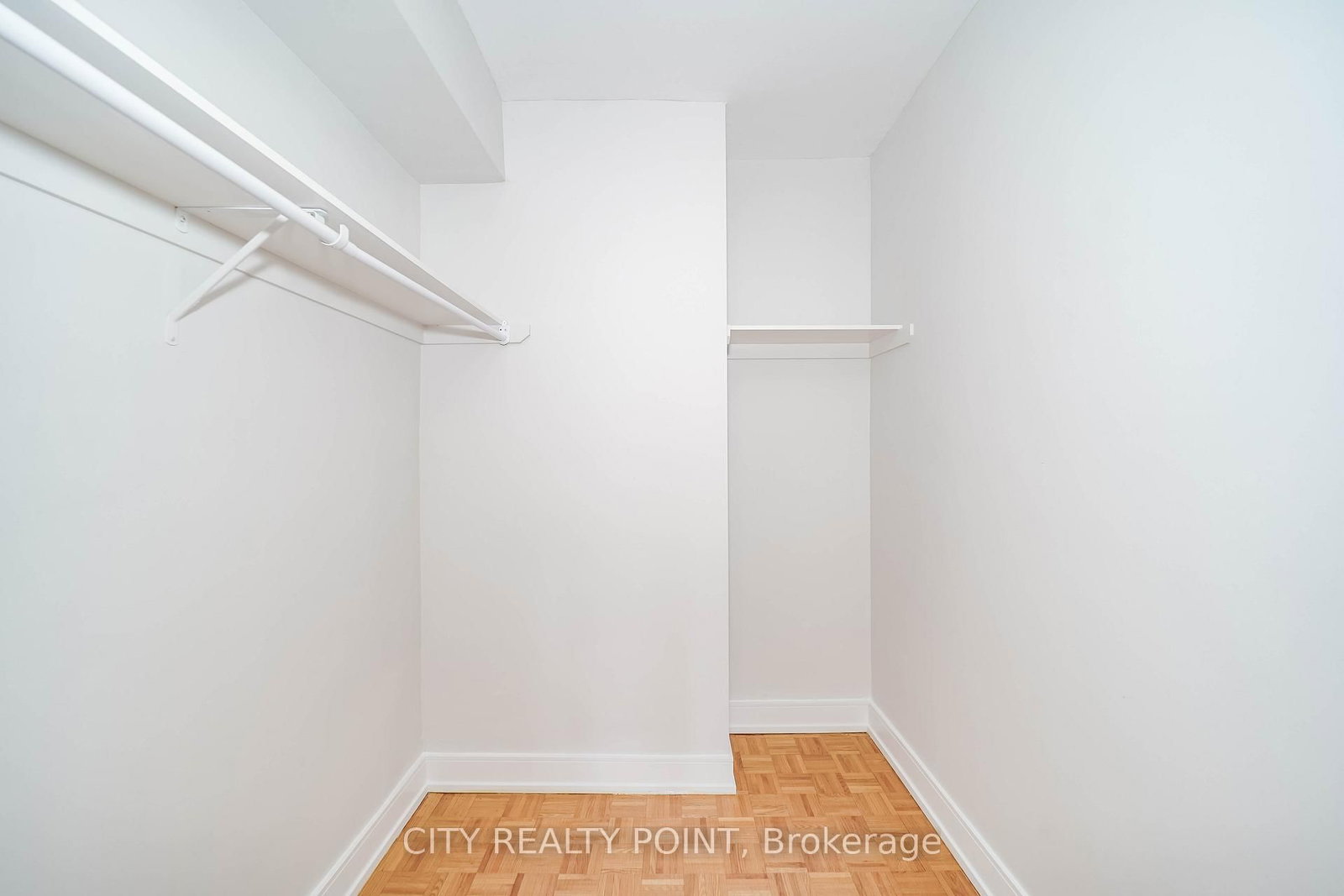 10 Shallmar Boulevard, Unit 509 - Photo 12