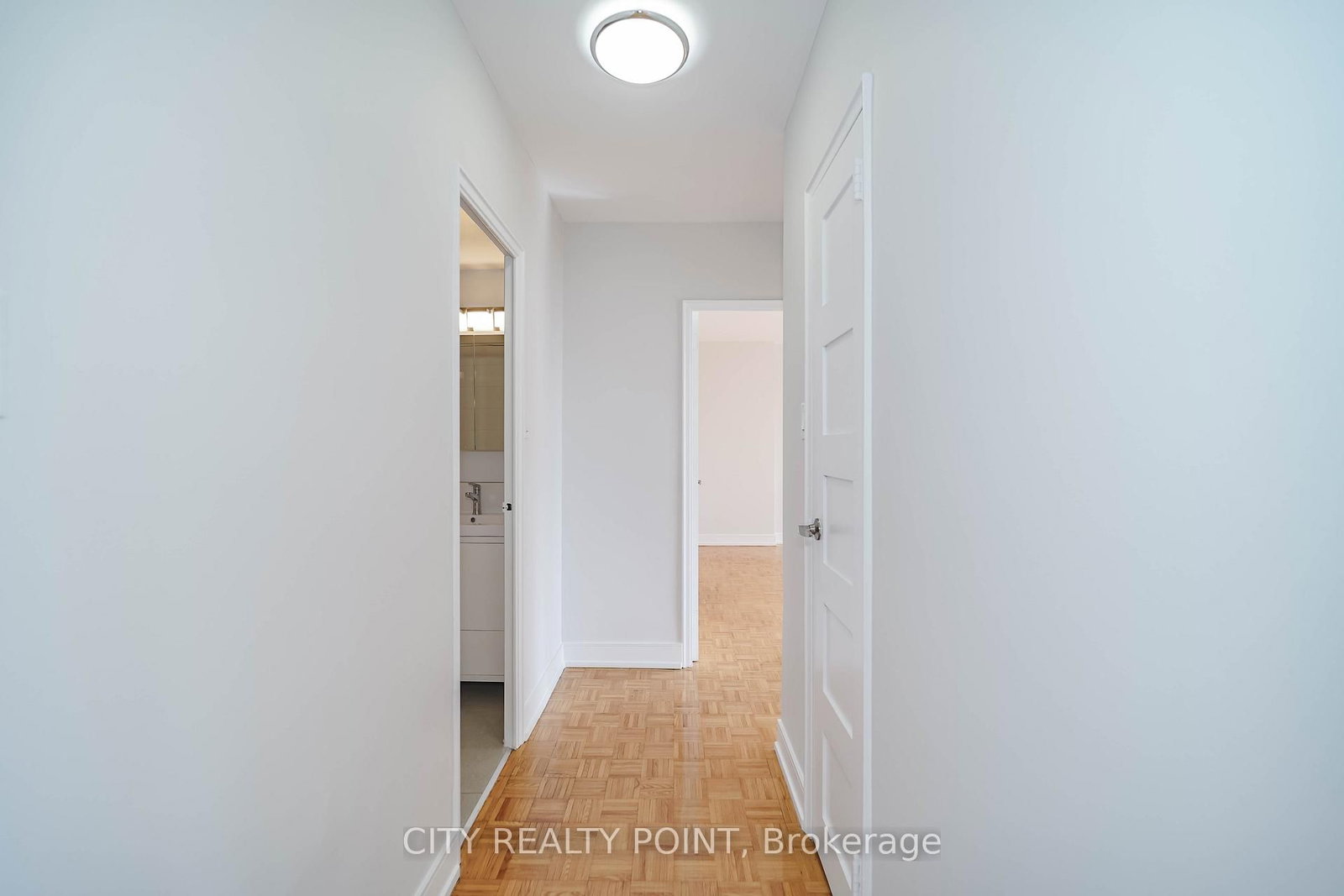 10 Shallmar Boulevard, Unit 509 - Photo 8