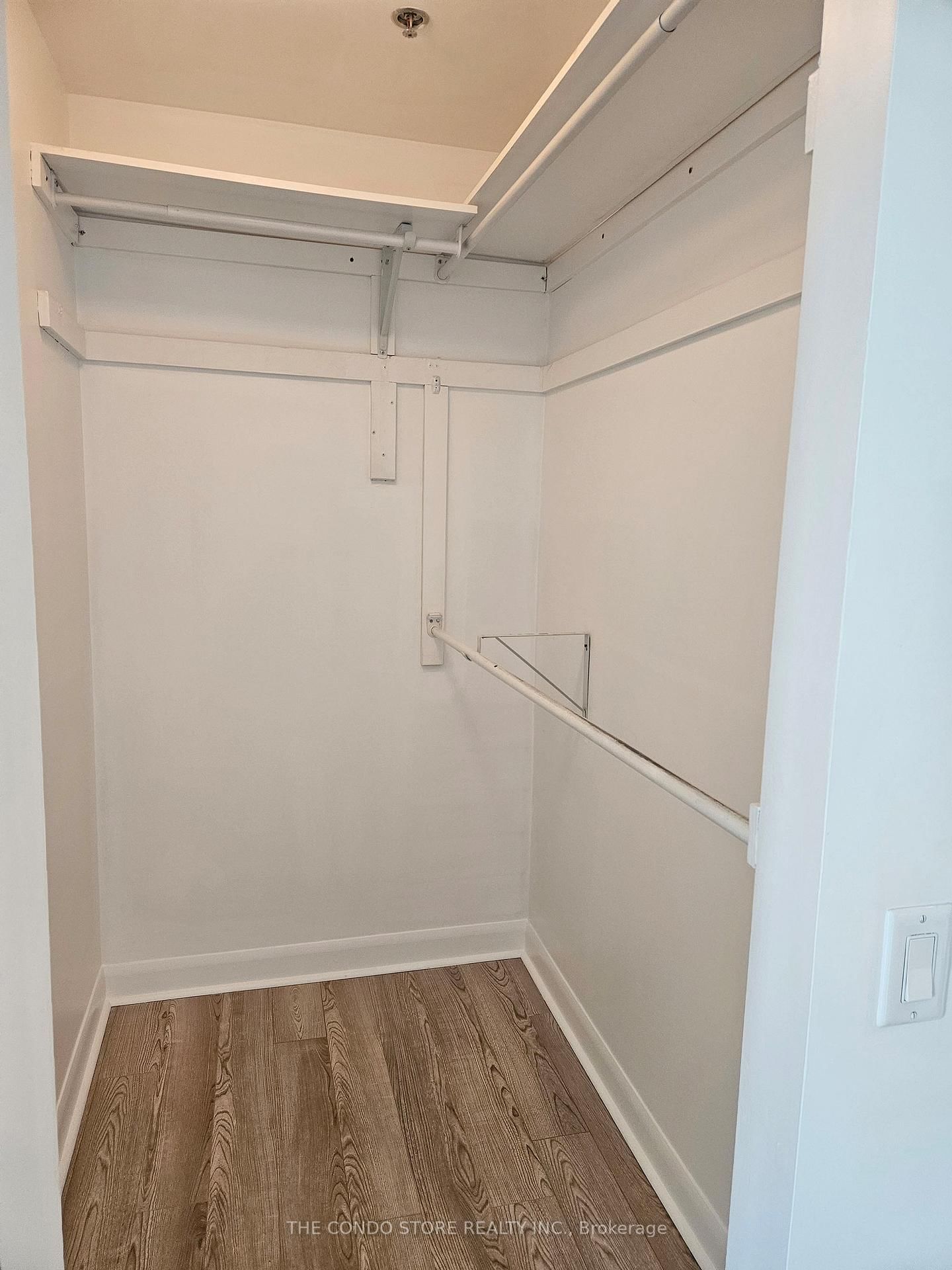 375 King Street W, Unit 2502 - Photo 11