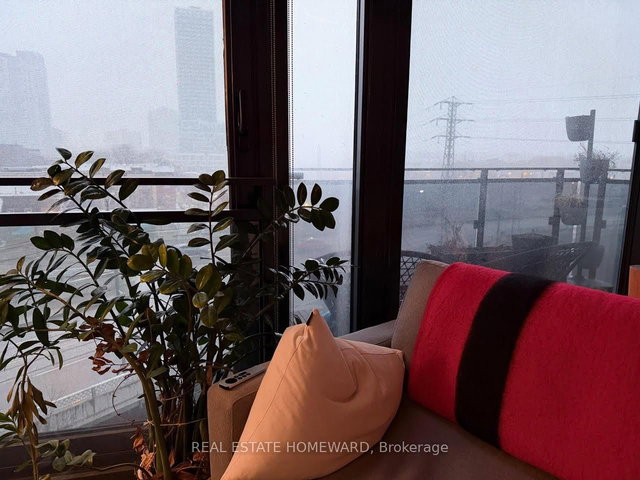 503 - 51 Trolley Crescent