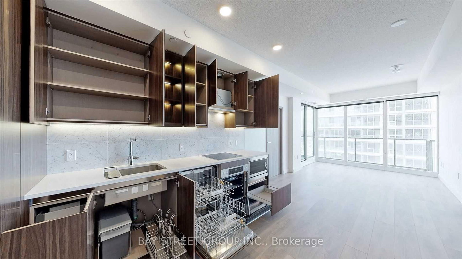 95 Mcmahon Drive, Unit 1212 - Photo 13