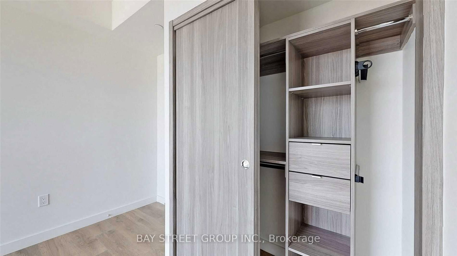 95 Mcmahon Drive, Unit 1212 - Photo 31