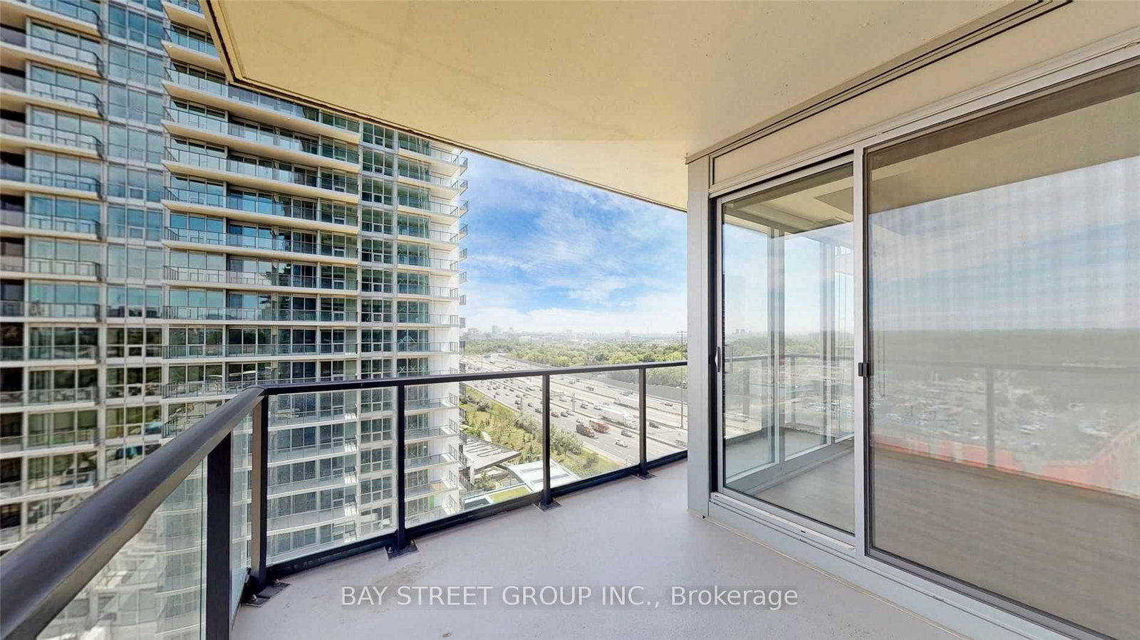 95 Mcmahon Drive, Unit 1212 - Photo 36