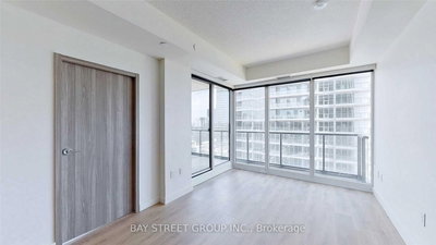 1212-95 Mcmahon Drive, Toronto, Ontario image-0-3