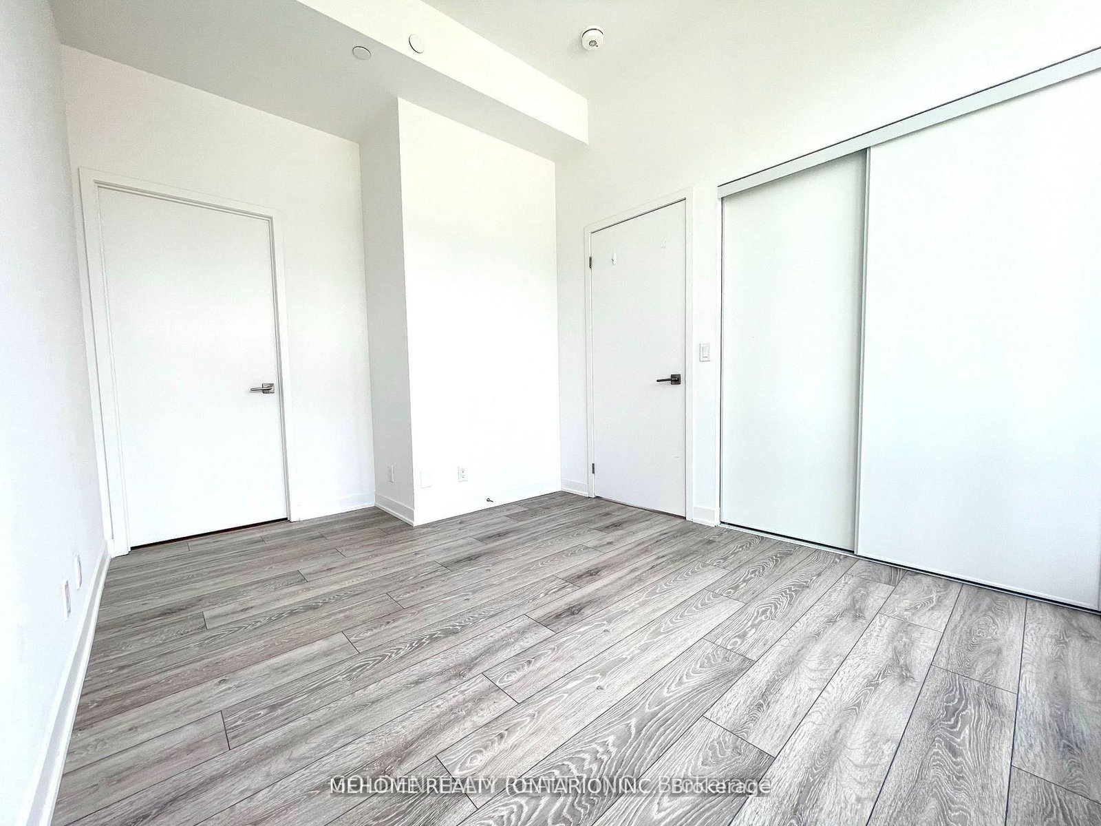 15 Holmes Avenue, Unit 804 - Photo 10