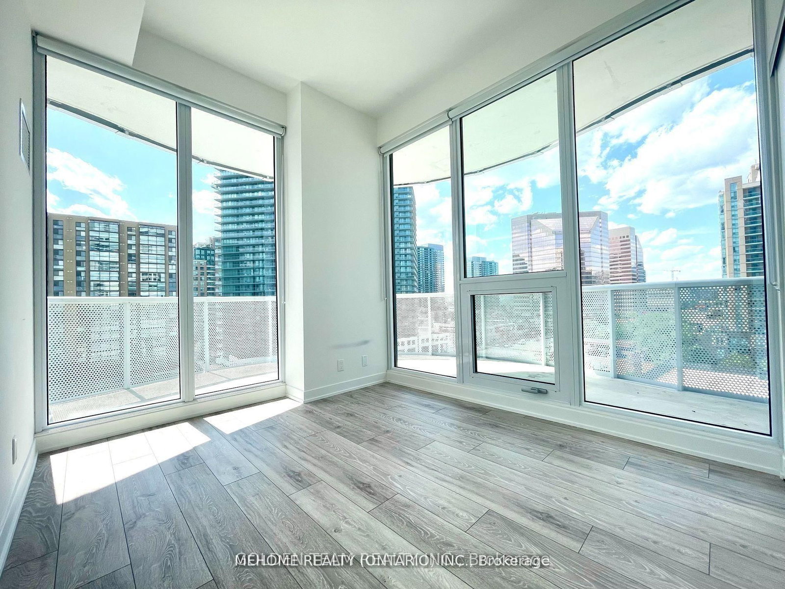 15 Holmes Avenue, Unit 804 - Photo 14